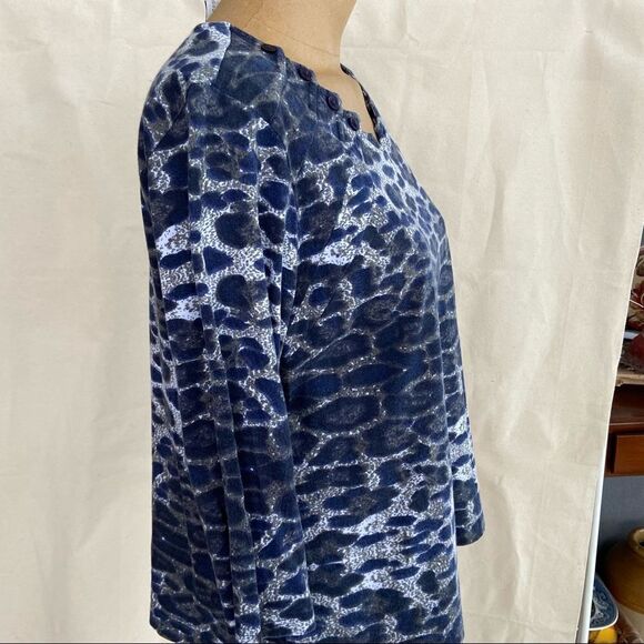 Parsley and Sage woman’s large animal print top - Picture 3 of 8